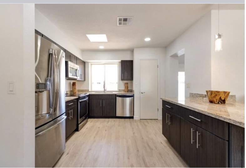 10207 W Concord Ave - after