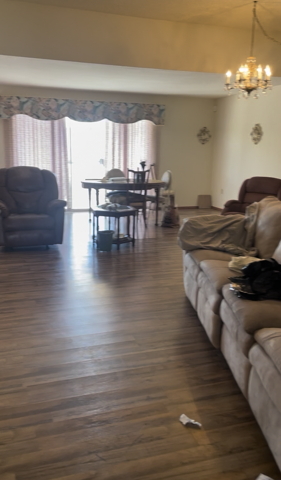 10933 W Granada Dr - before